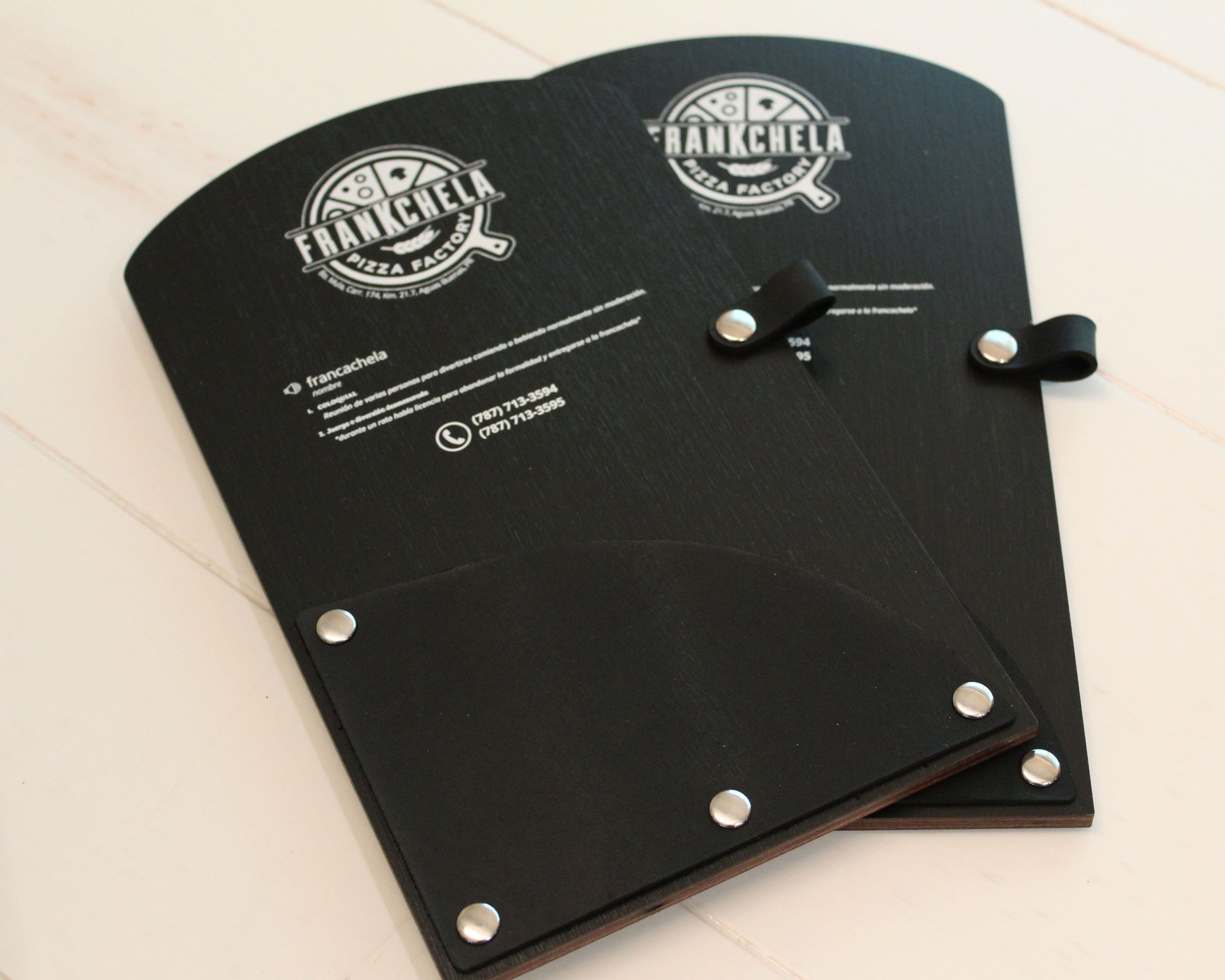 Restaurant guest check presenter with full grain leather pocket