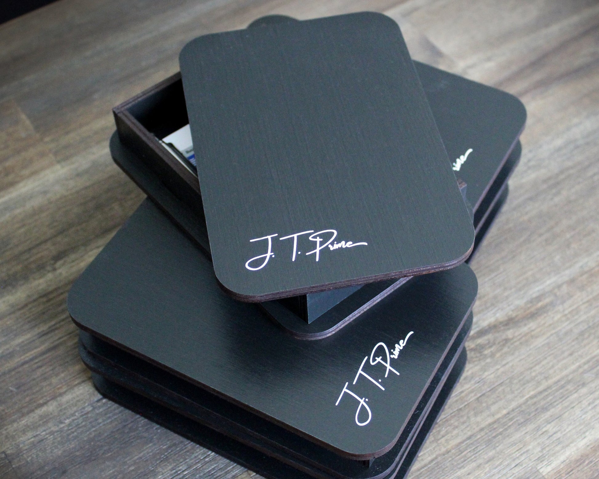 Modern black wood tip holder with UV print