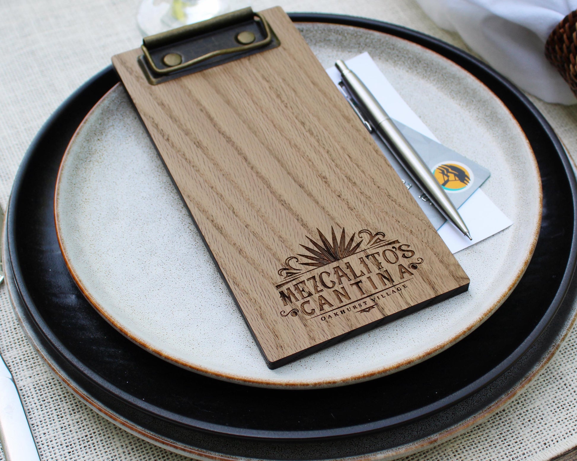 Oak Wooden Check Presenter – Personalized Mini Clipboard Bill Holder for Restaurants & Cafés